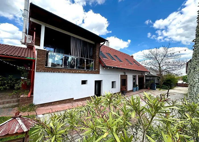 Spa Residence Csaladi Wellness Apartman
