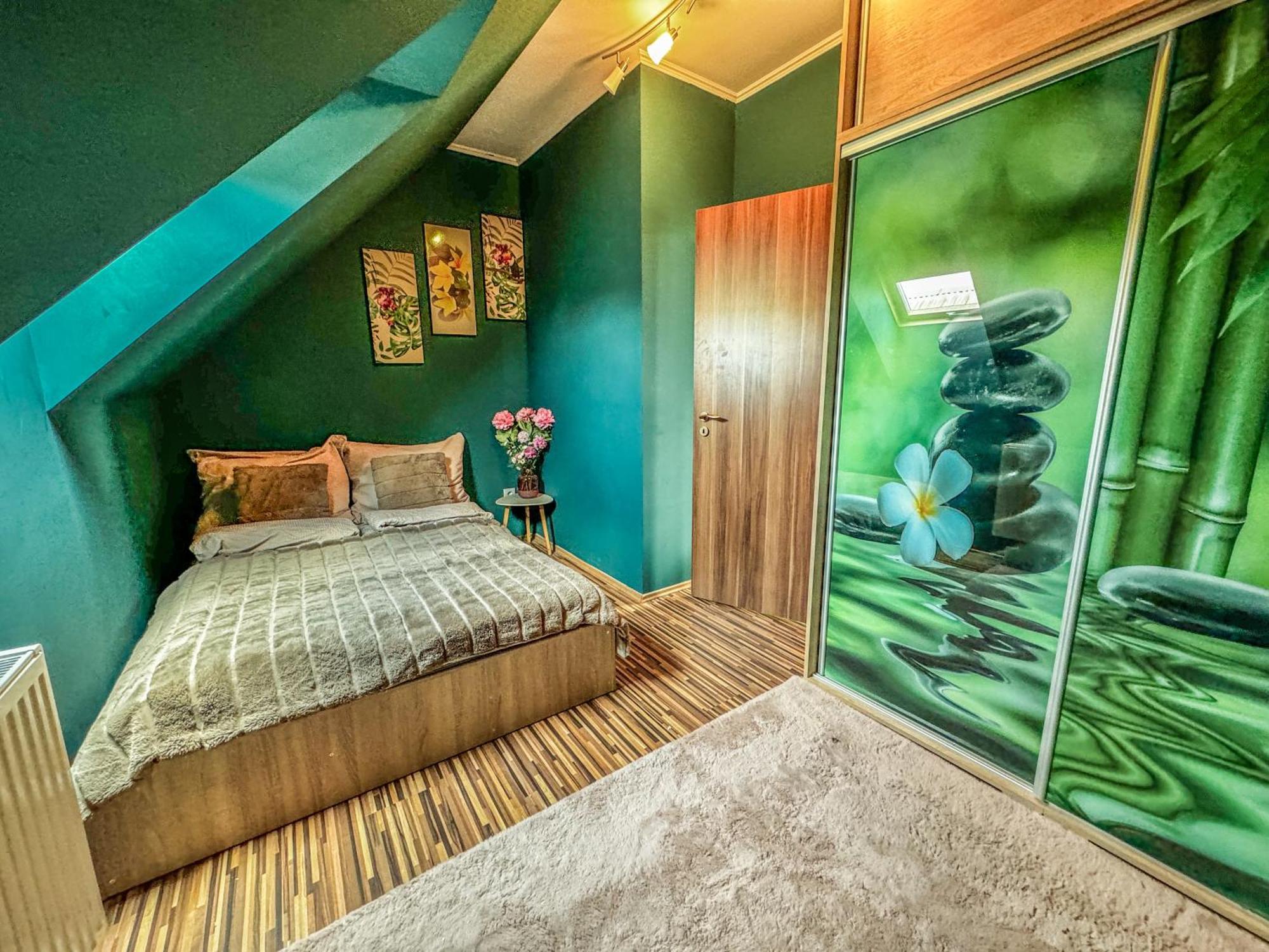 Csaladi Wellness Apartmán